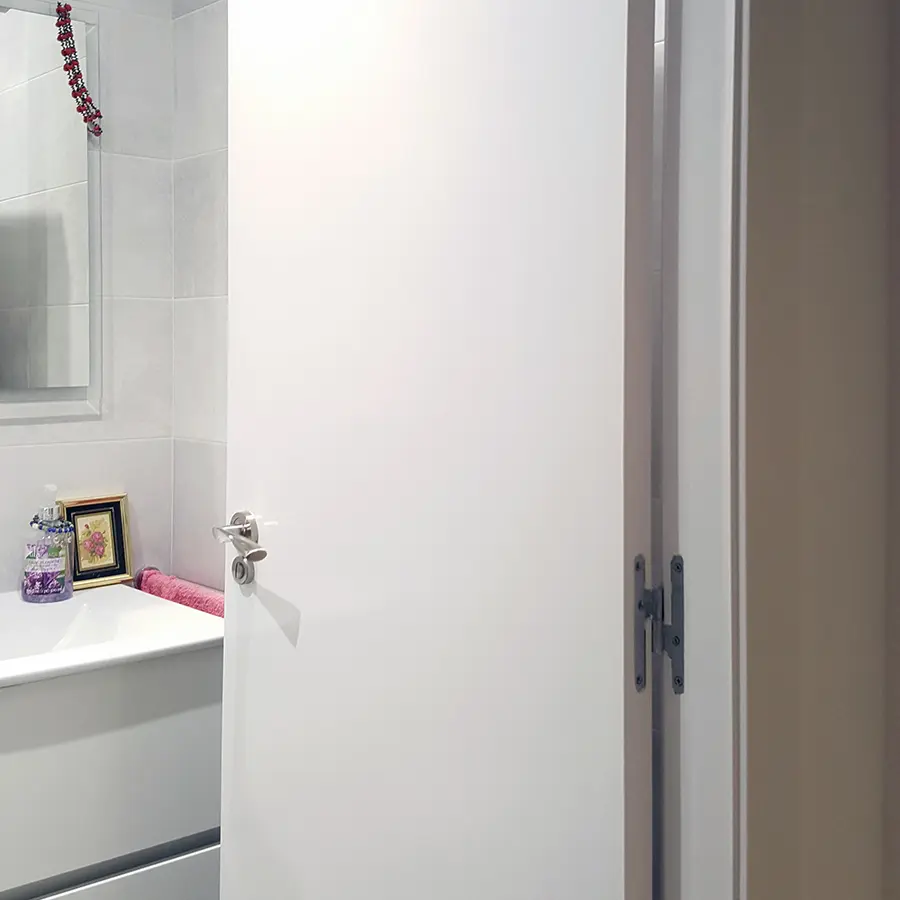 BARNAPINTOR - Esmaltado de puertas en Barcelona